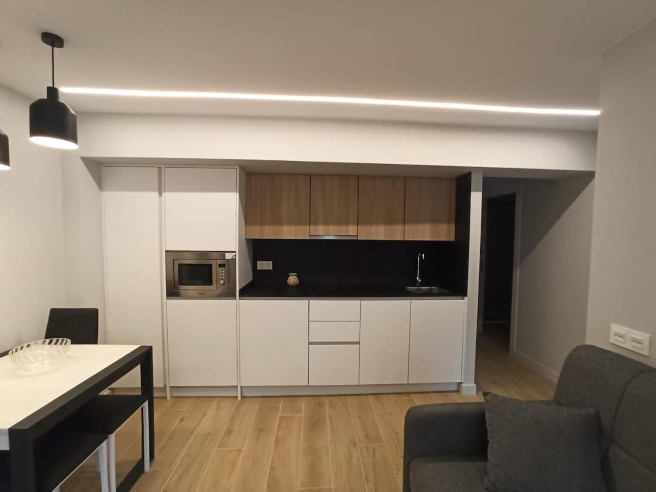 Apartamento Estacion De Tren Autobus Vut5240As Gijón Exteriör bild